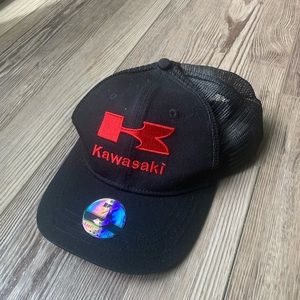 Kawasaki hat